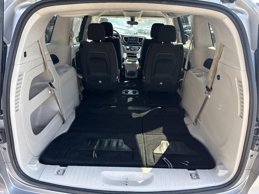 used 2018 Chrysler Pacifica car, priced at $16,988