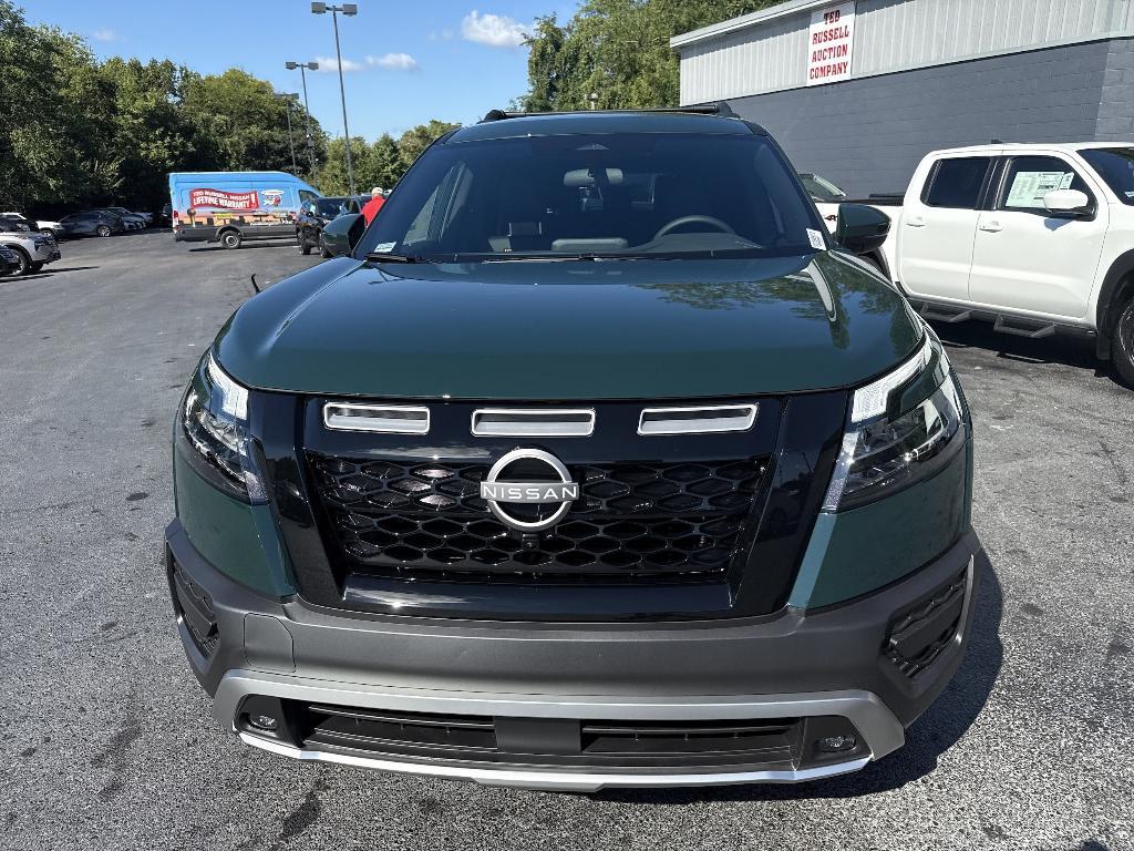 new 2025 Nissan Pathfinder car, priced at $37,358