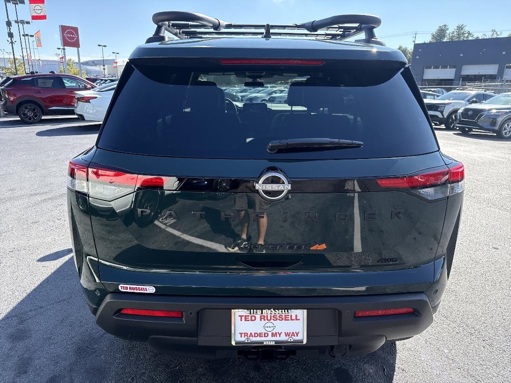 new 2025 Nissan Pathfinder car, priced at $37,358