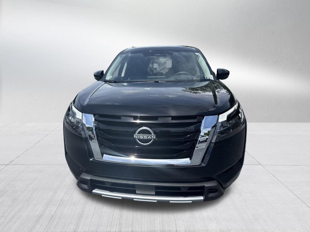 new 2025 Nissan Pathfinder car, priced at $48,920