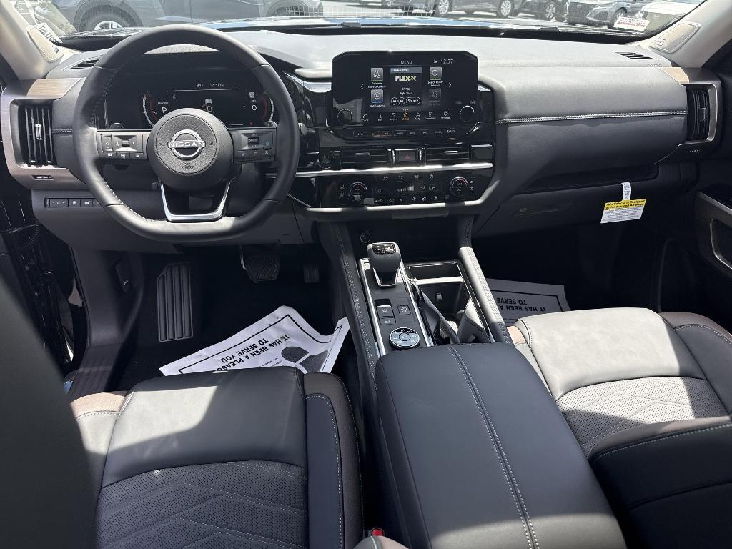 new 2025 Nissan Pathfinder car, priced at $48,920
