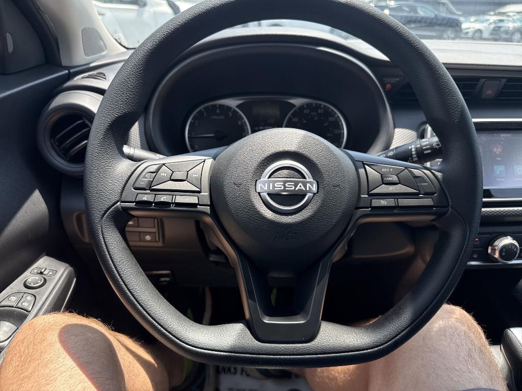 new 2025 Nissan Kicks Play car, priced at $22,858