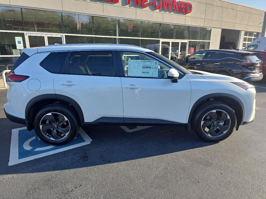 new 2025 Nissan Rogue car, priced at $32,344