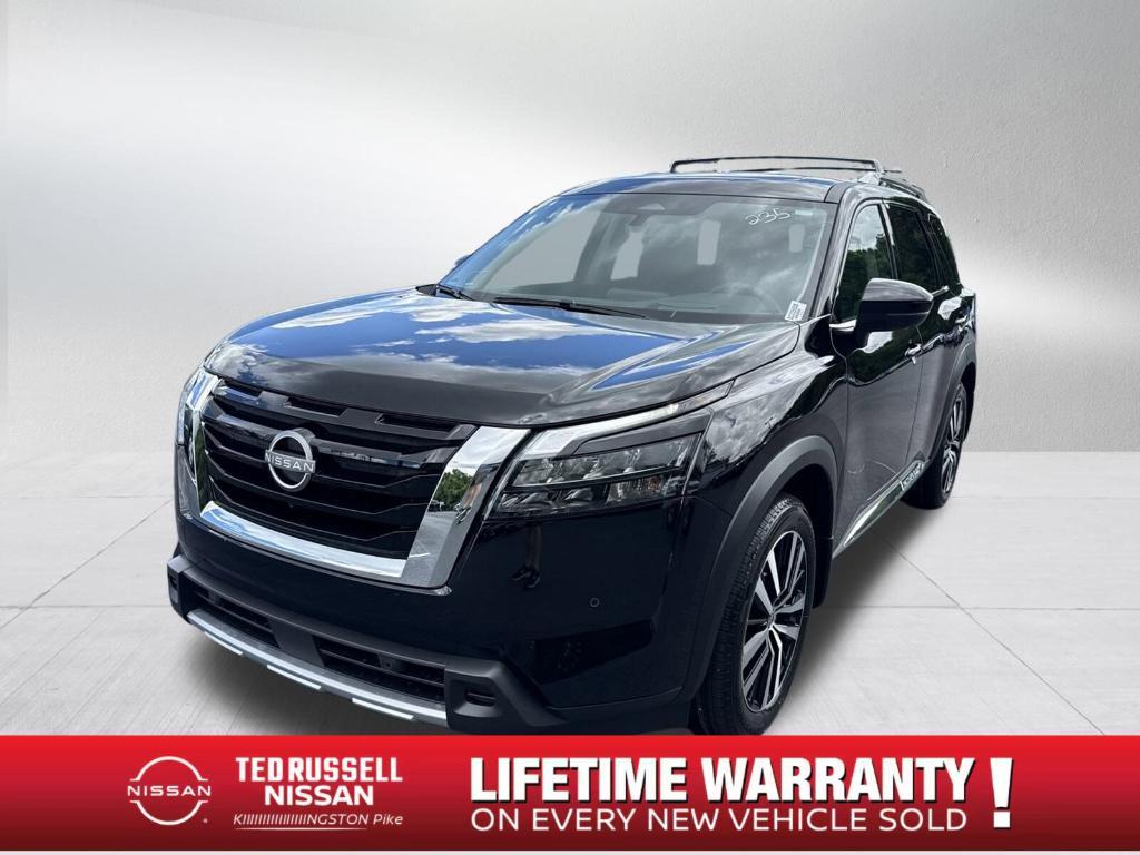 new 2025 Nissan Pathfinder car, priced at $51,253