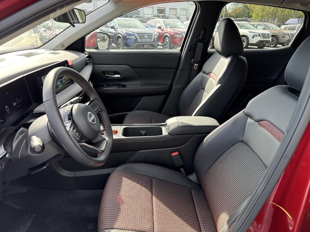 new 2025 Nissan Kicks car, priced at $27,417