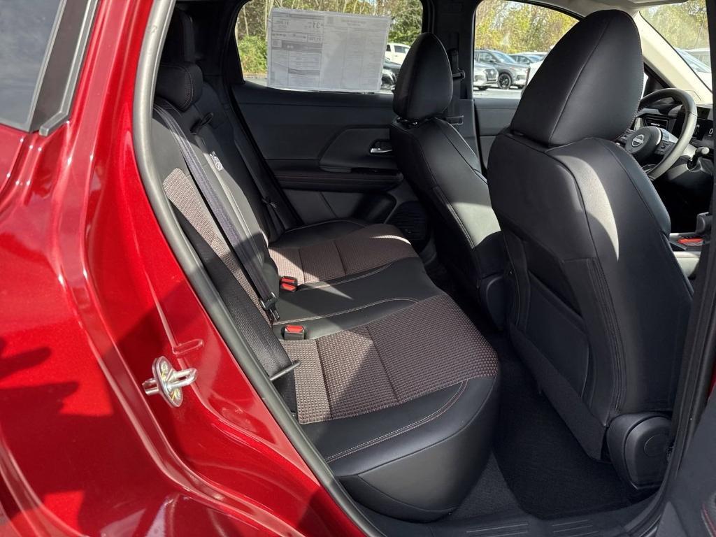 new 2025 Nissan Kicks car, priced at $27,417