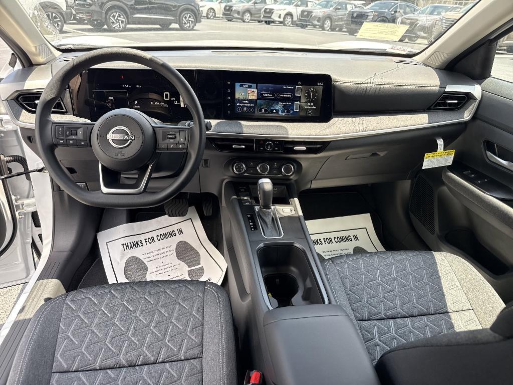 new 2025 Nissan Kicks car, priced at $25,365