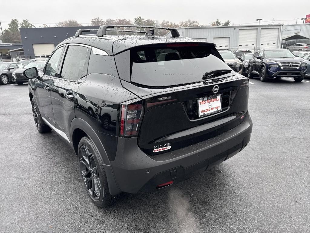 new 2025 Nissan Kicks car, priced at $29,450