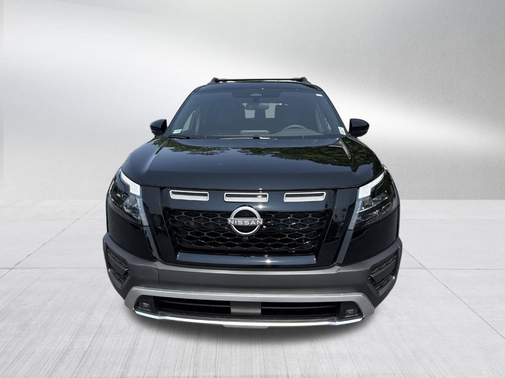 new 2025 Nissan Pathfinder car, priced at $43,261