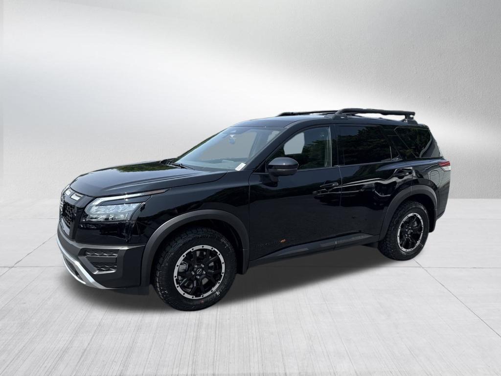 new 2025 Nissan Pathfinder car, priced at $43,261