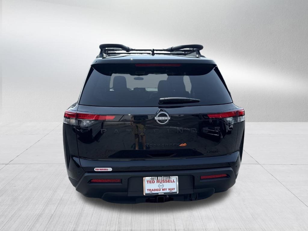 new 2025 Nissan Pathfinder car, priced at $43,261