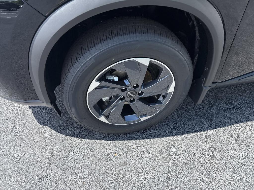 new 2025 Nissan Rogue car, priced at $32,023