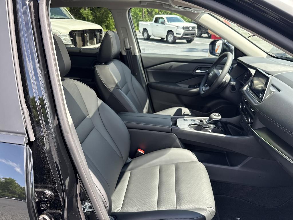 new 2025 Nissan Rogue car, priced at $32,023