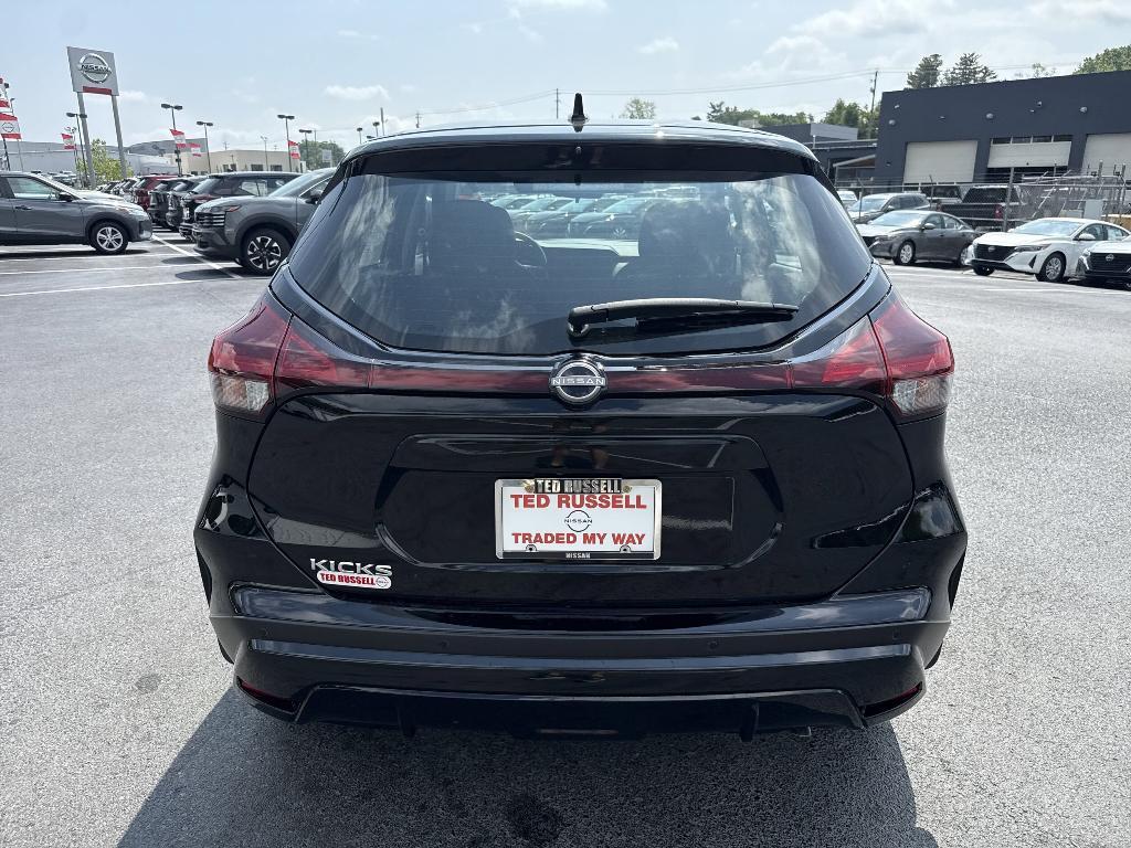 new 2025 Nissan Kicks Play car, priced at $22,858