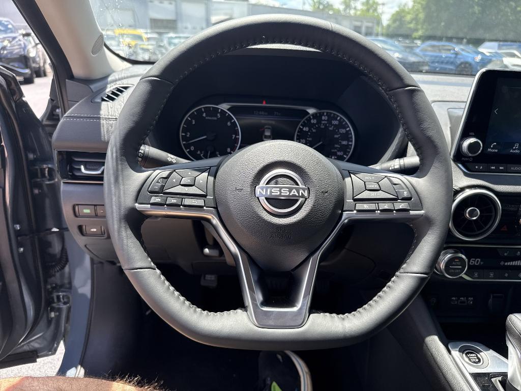 new 2025 Nissan Sentra car, priced at $25,220