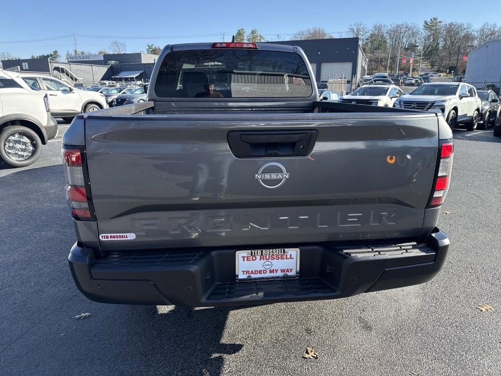 new 2025 Nissan Frontier car, priced at $31,481