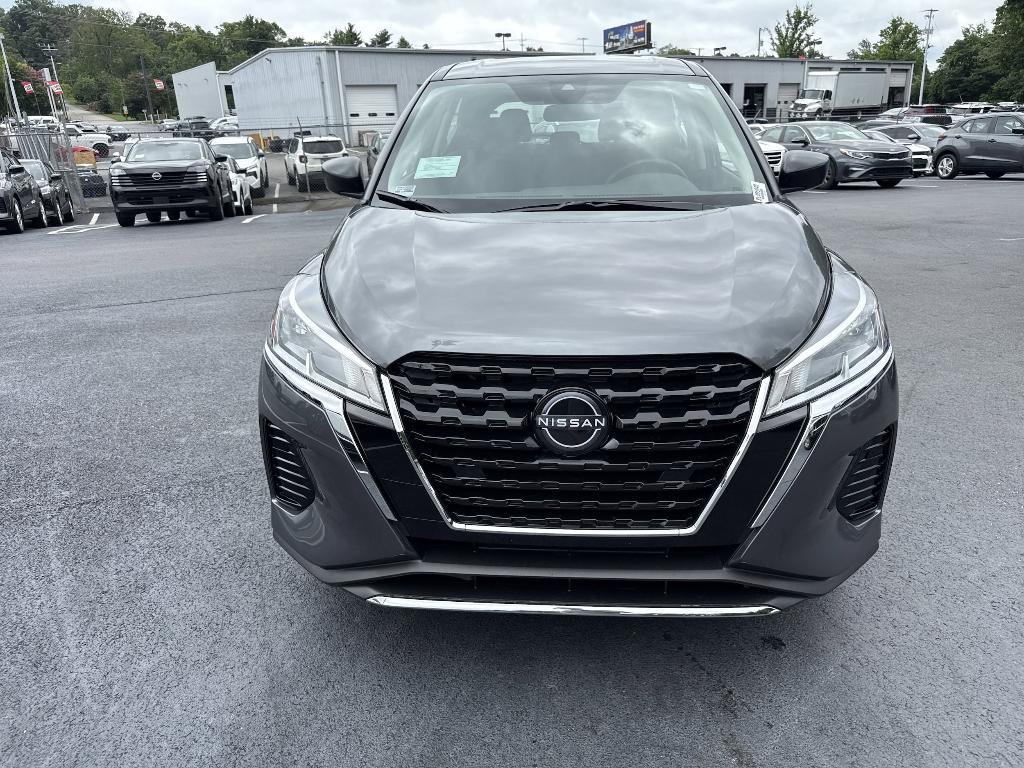 new 2025 Nissan Kicks Play car, priced at $22,935