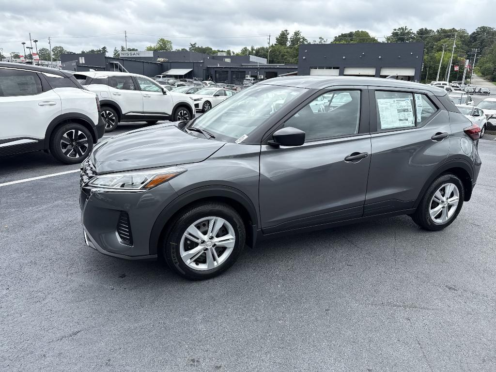 new 2025 Nissan Kicks Play car, priced at $22,935
