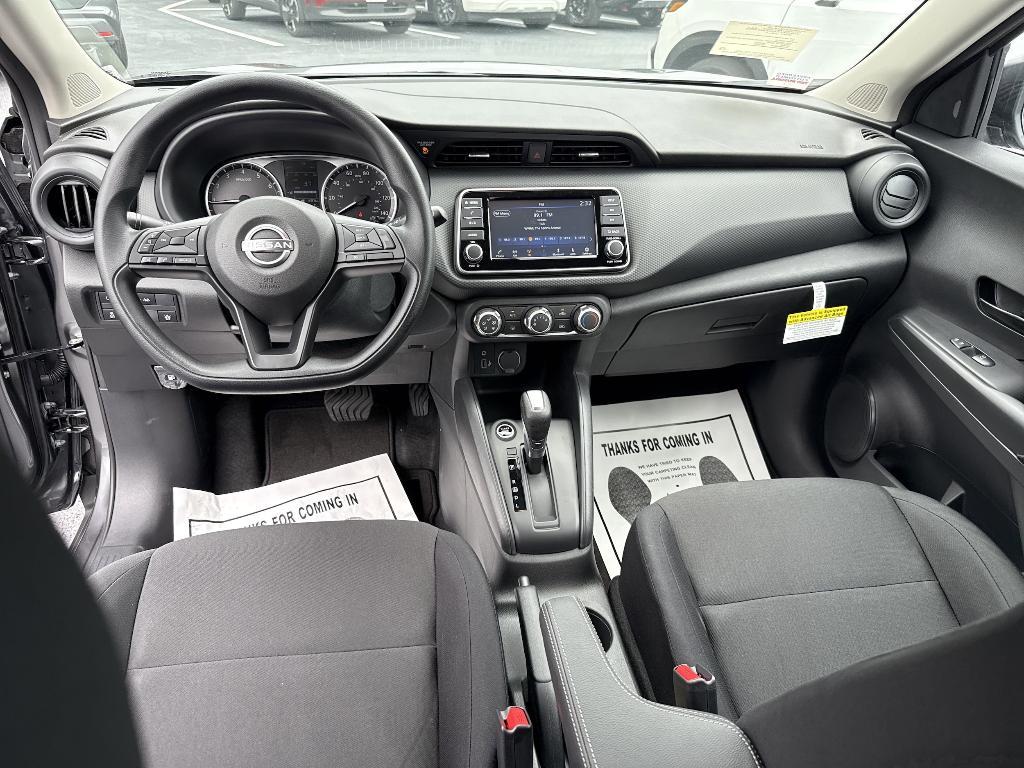 new 2025 Nissan Kicks Play car, priced at $22,935