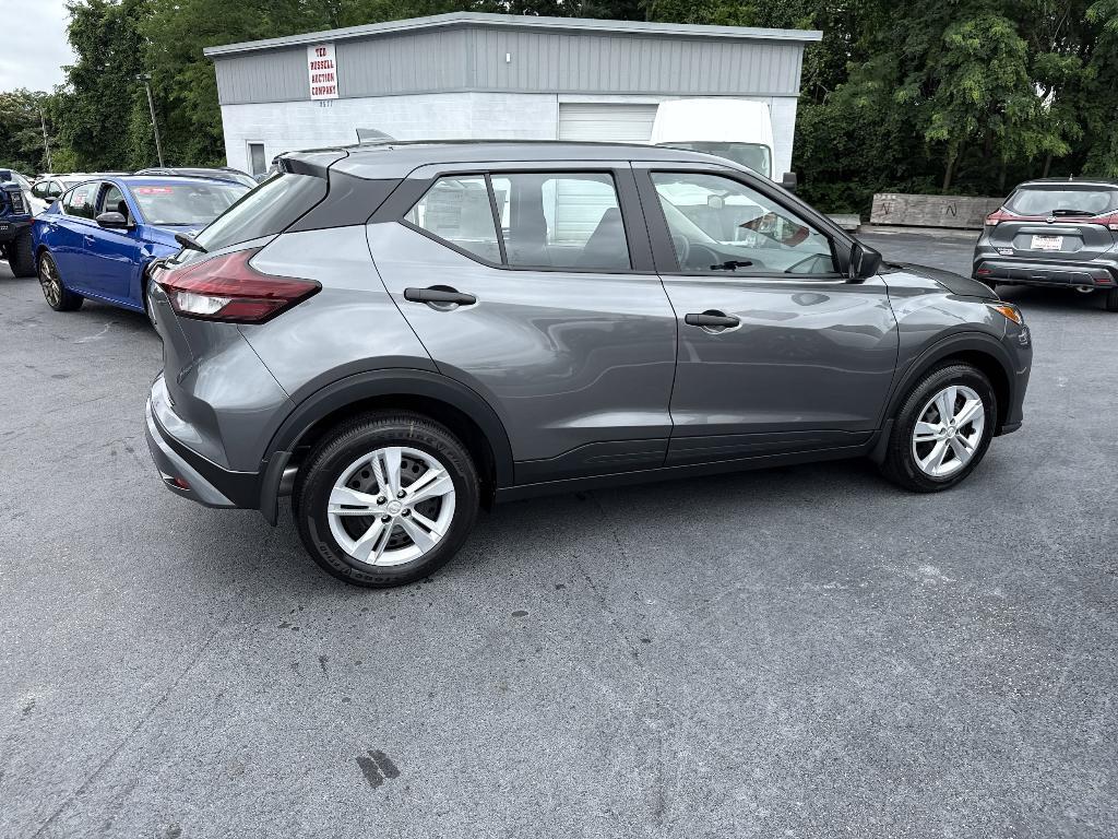 new 2025 Nissan Kicks Play car, priced at $22,935