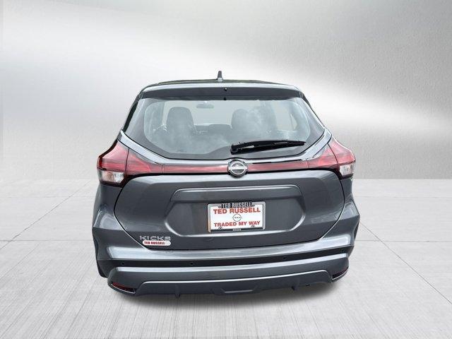 new 2025 Nissan Kicks Play car, priced at $22,935