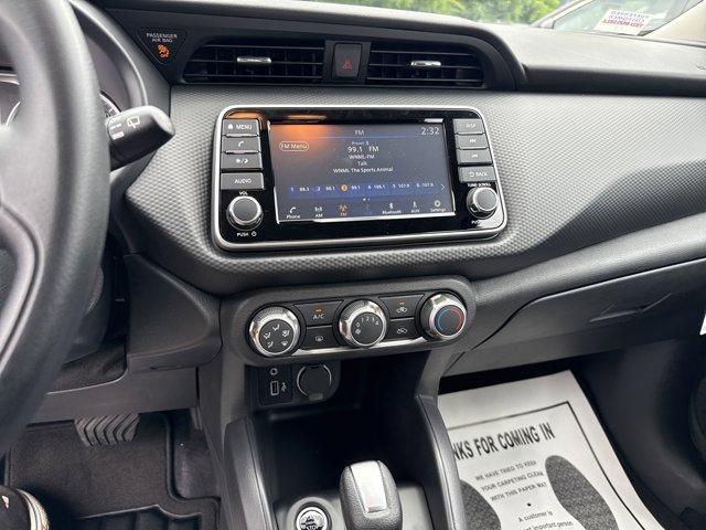 new 2025 Nissan Kicks Play car, priced at $22,935