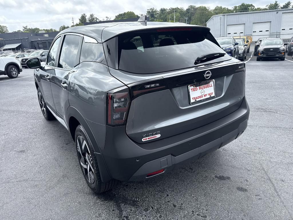 new 2025 Nissan Kicks car, priced at $24,657