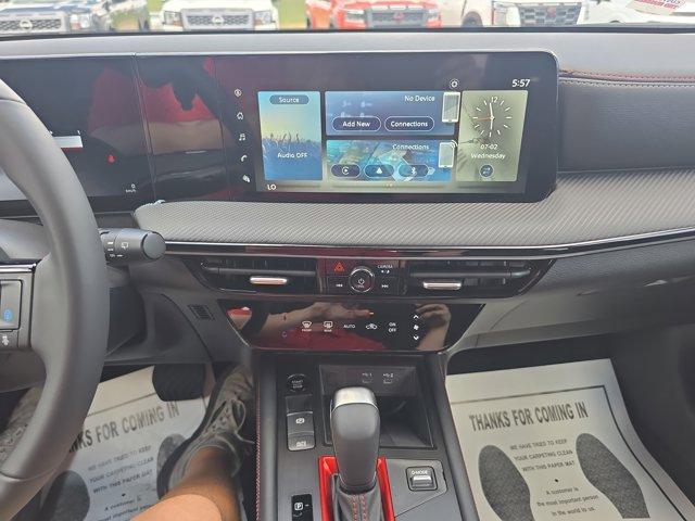 new 2025 Nissan Kicks car, priced at $27,465