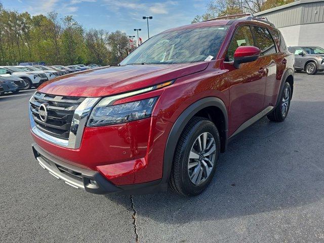 new 2025 Nissan Pathfinder car, priced at $43,389