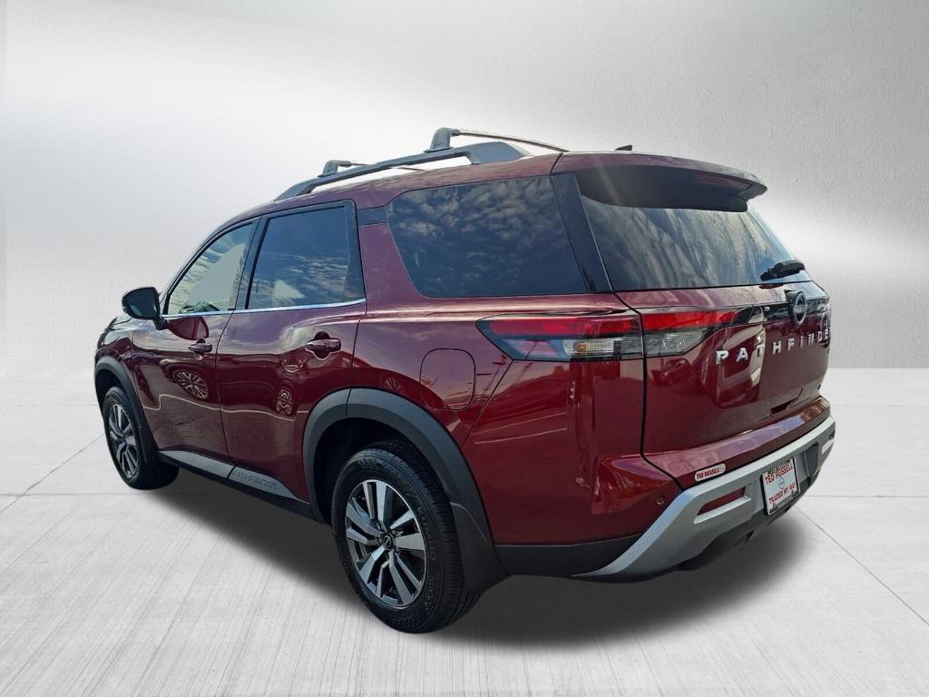 new 2025 Nissan Pathfinder car, priced at $42,889