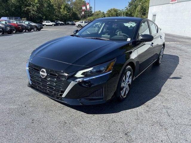 new 2025 Nissan Altima car, priced at $25,302