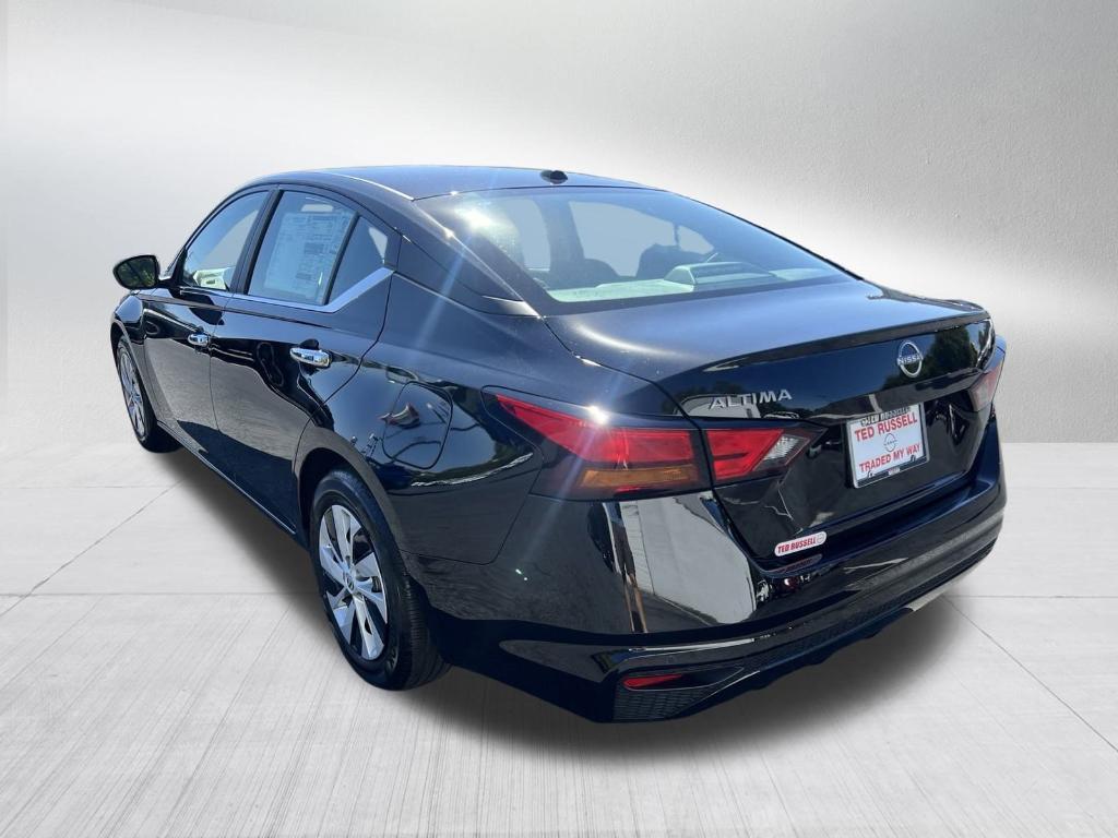 new 2025 Nissan Altima car, priced at $25,302