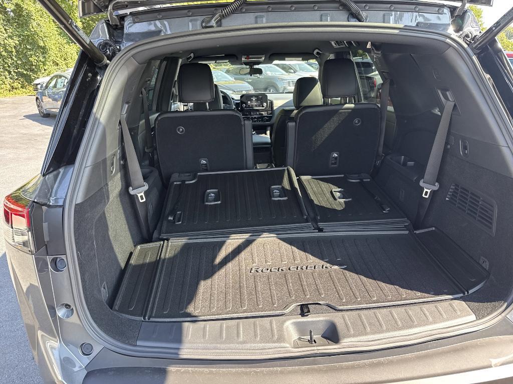 new 2025 Nissan Pathfinder car