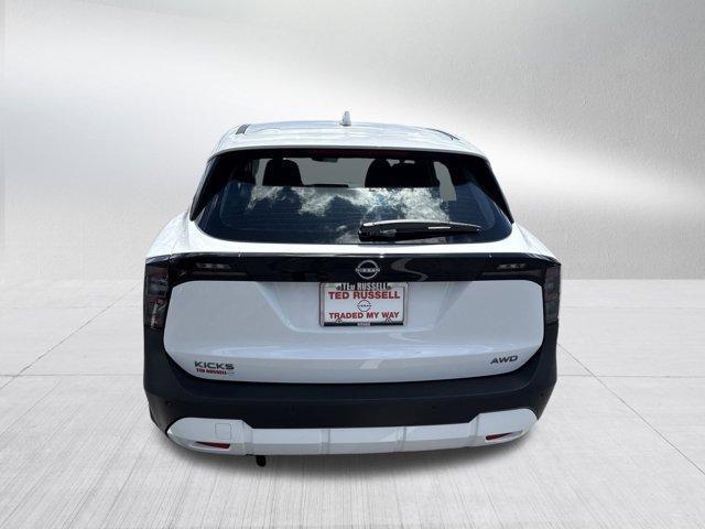 new 2025 Nissan Kicks car, priced at $24,421