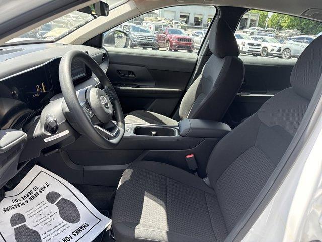 new 2025 Nissan Kicks car, priced at $24,421