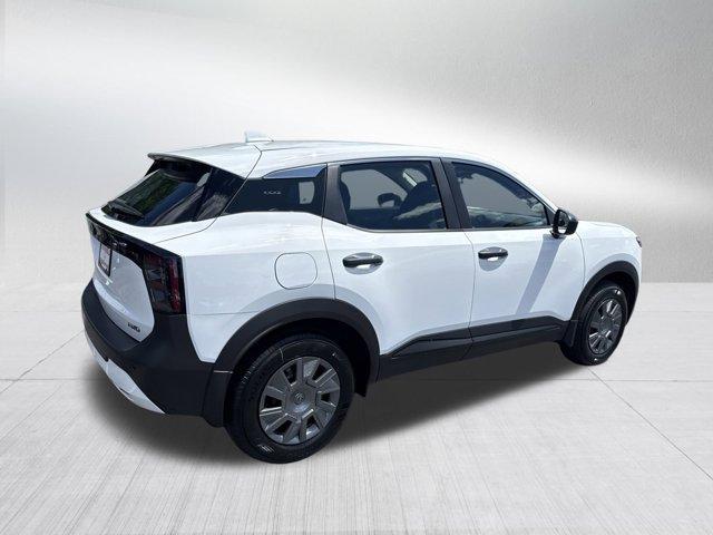 new 2025 Nissan Kicks car, priced at $24,421