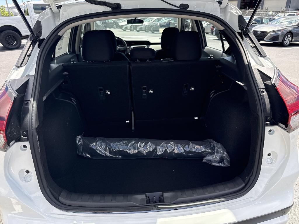 new 2025 Nissan Kicks Play car, priced at $22,858