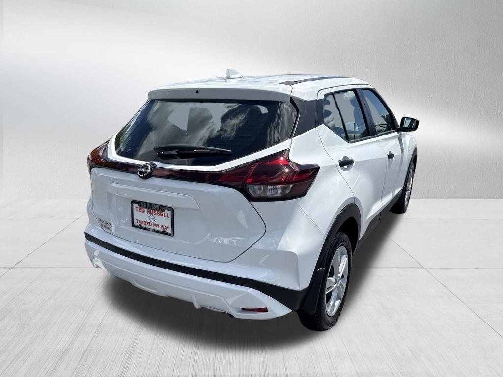 new 2025 Nissan Kicks Play car, priced at $22,858