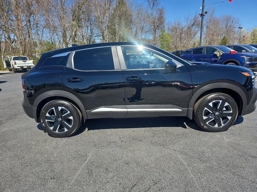 new 2025 Nissan Kicks car, priced at $26,171