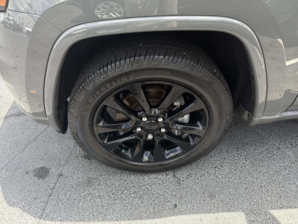 used 2021 Jeep Grand Cherokee car, priced at $23,995