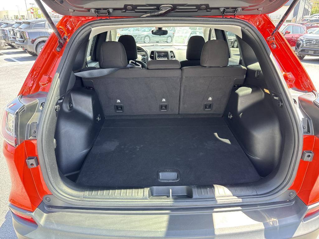 used 2021 Jeep Cherokee car, priced at $24,998