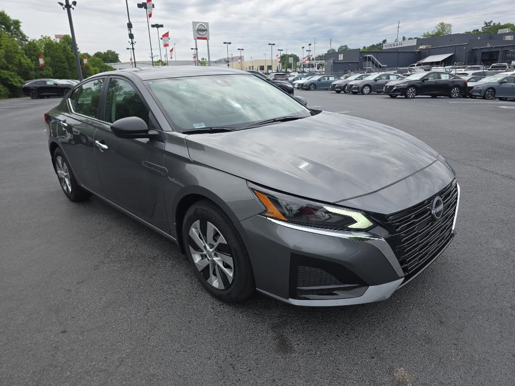 new 2025 Nissan Altima car, priced at $26,824