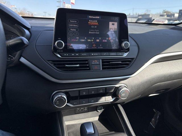new 2025 Nissan Altima car, priced at $26,824