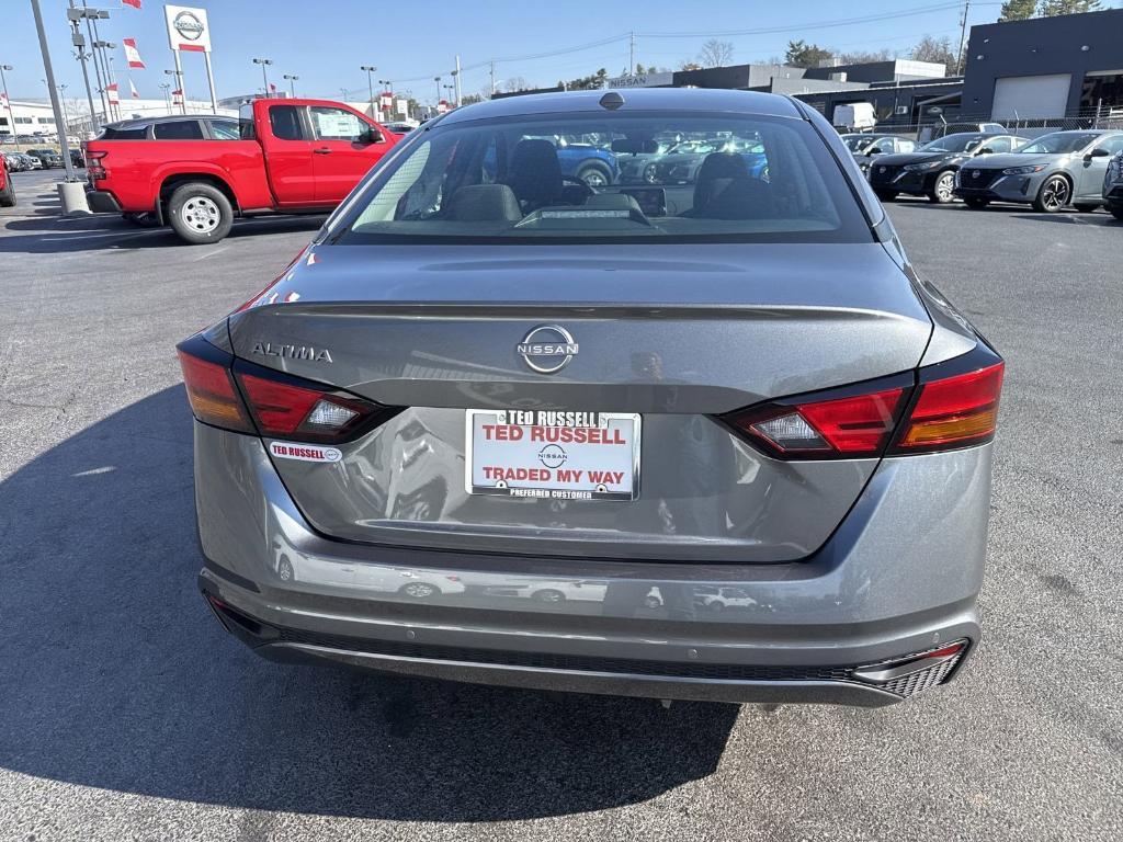 new 2025 Nissan Altima car, priced at $26,824