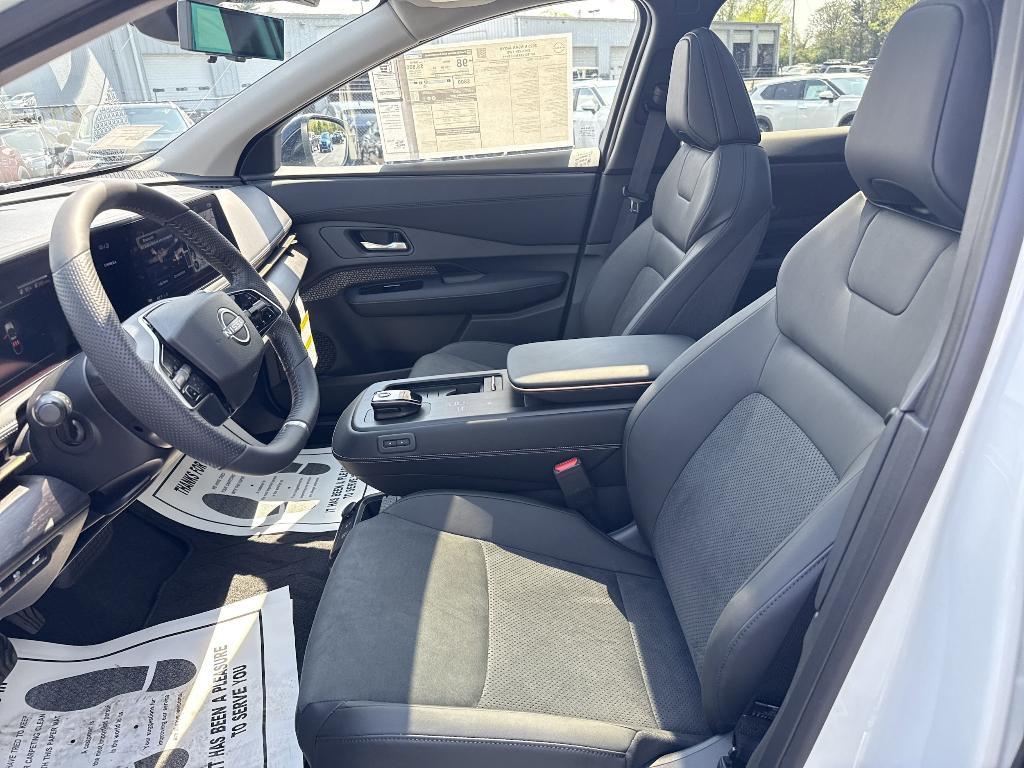 new 2025 Nissan ARIYA car, priced at $37,533