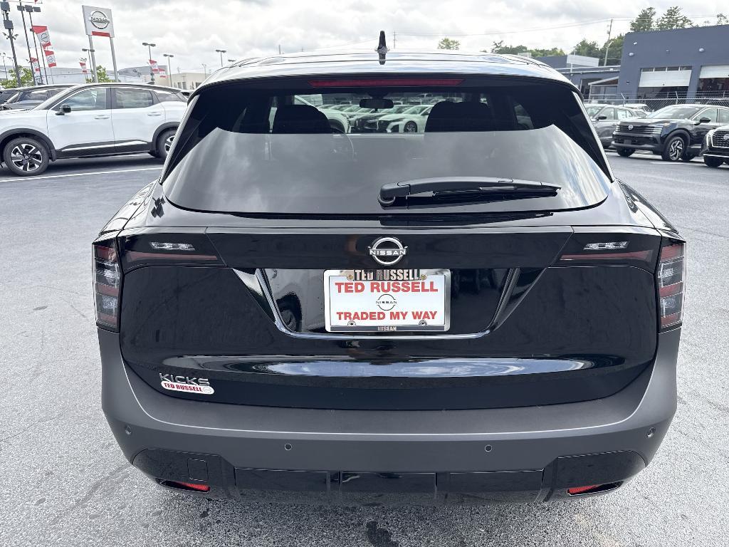 new 2025 Nissan Kicks car, priced at $24,657