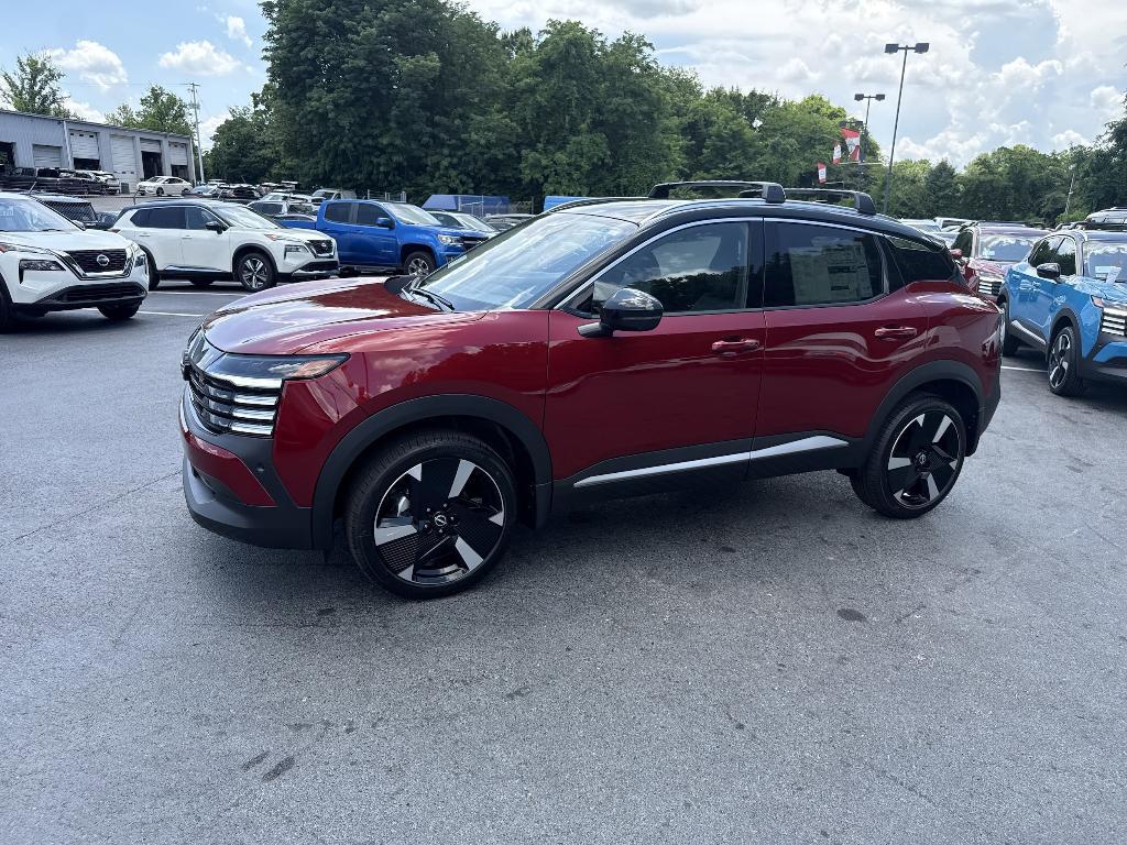 new 2025 Nissan Kicks car, priced at $28,072