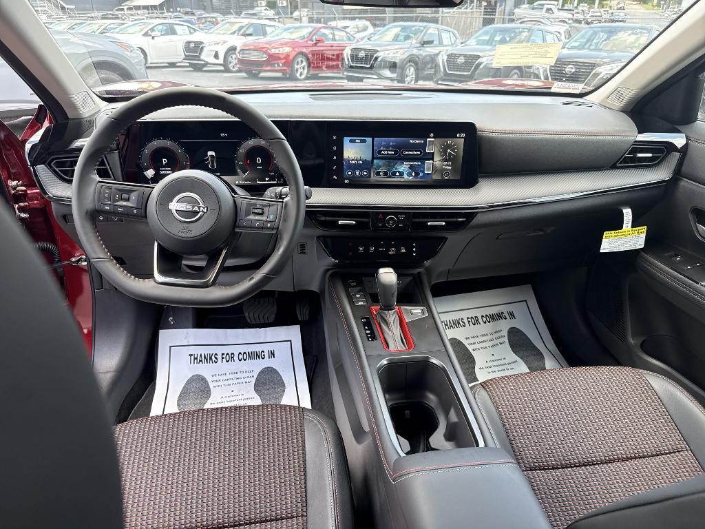 new 2025 Nissan Kicks car, priced at $28,072