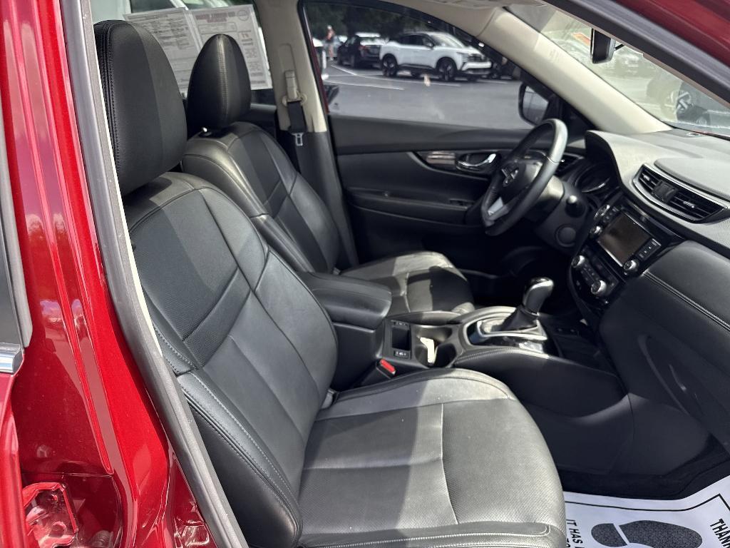 used 2020 Nissan Rogue car, priced at $17,988