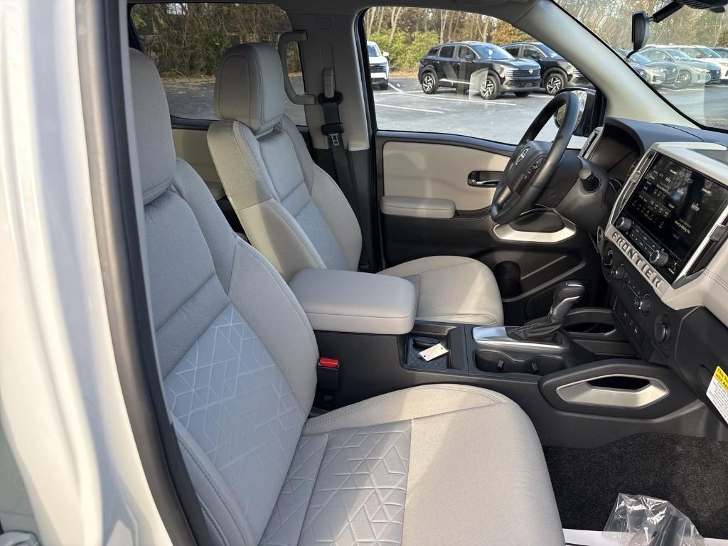 new 2025 Nissan Frontier car, priced at $38,249